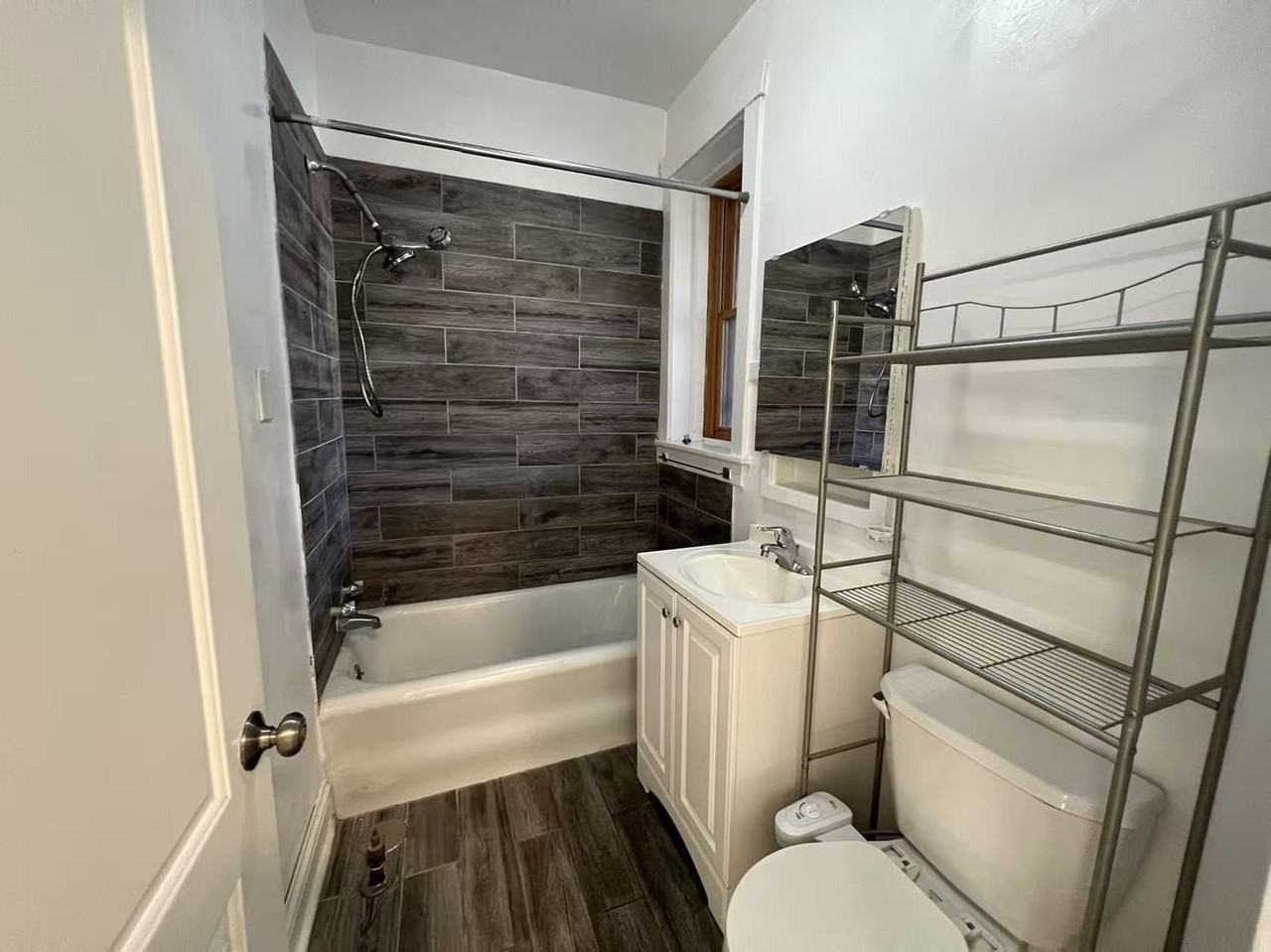 5551 S Kimbark Ave #3 - Photo 6 of 6