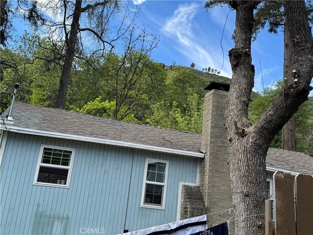 14043 Meadow Ln - Photo 3 of 3
