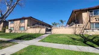 811 Orchid Ct #J - Photo 1 of 1