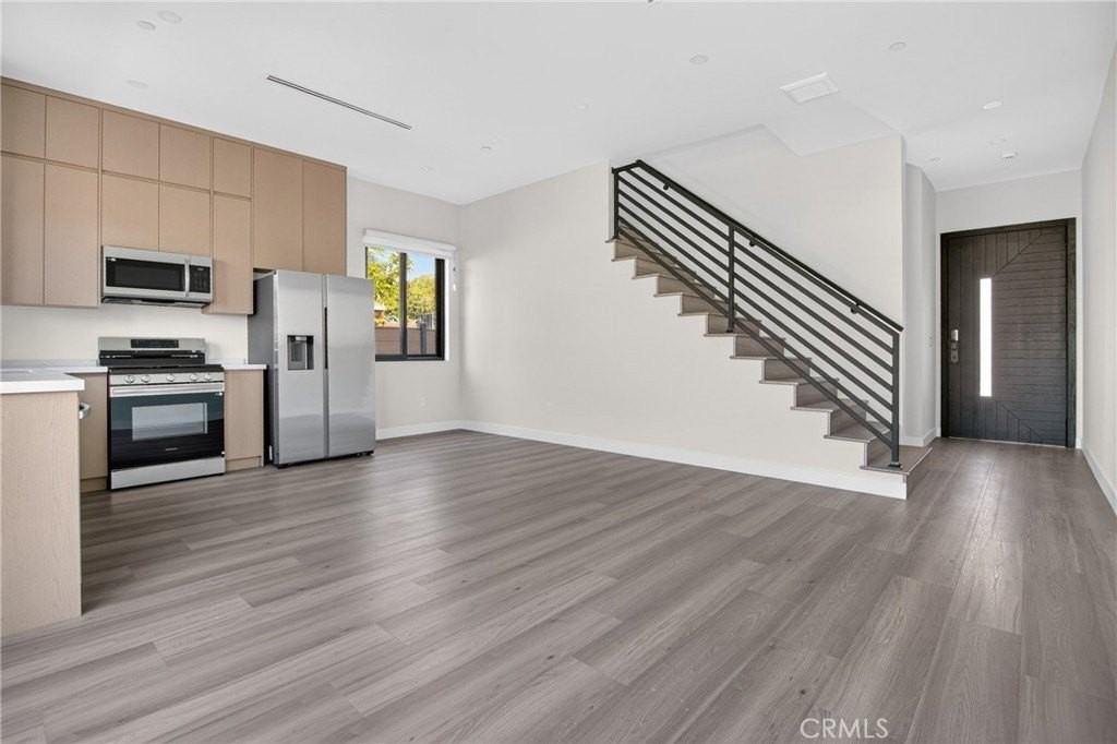 7605 Greg Ave #1-2 - Photo 4 of 15