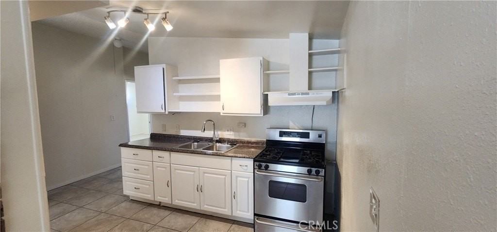6963 Tamarisk Ave - Photo 6 of 10