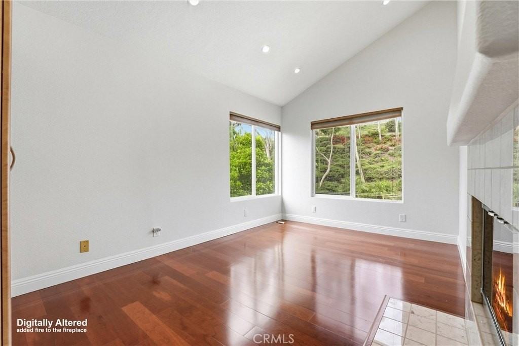 23302 Vista Carillo - Photo 3 of 46