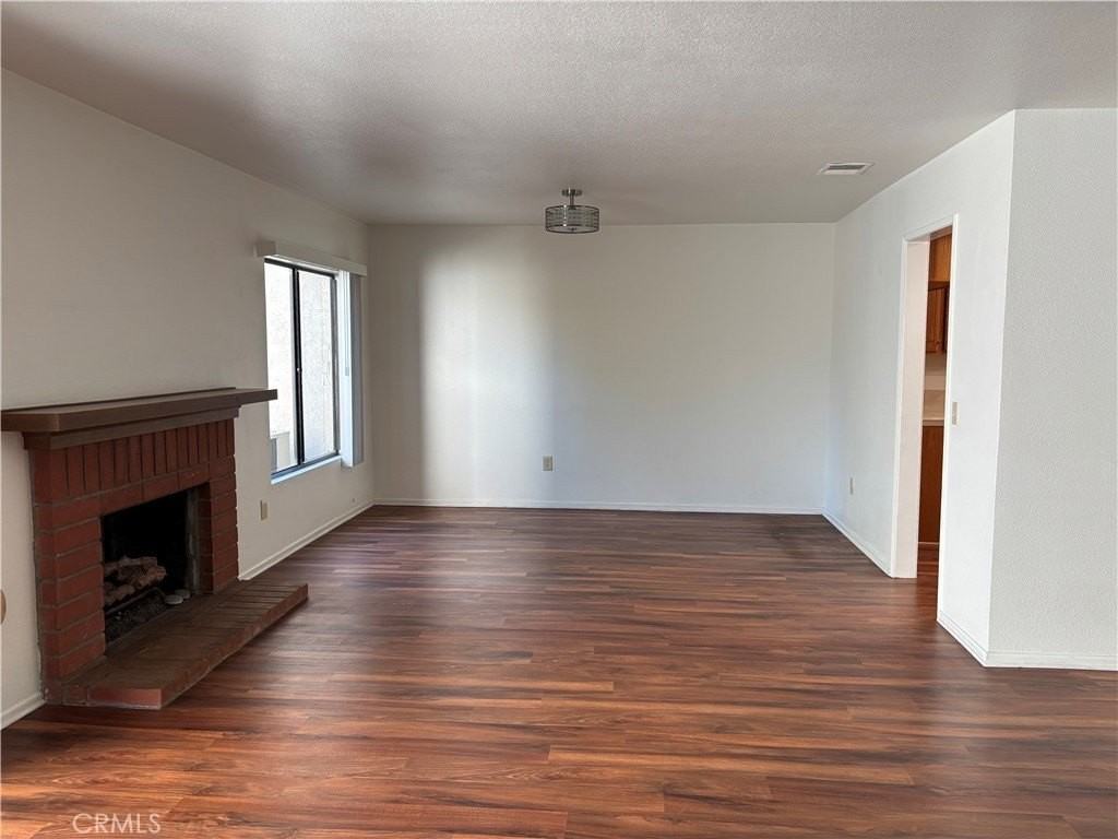 2412 Ramada Plz - Photo 2 of 12