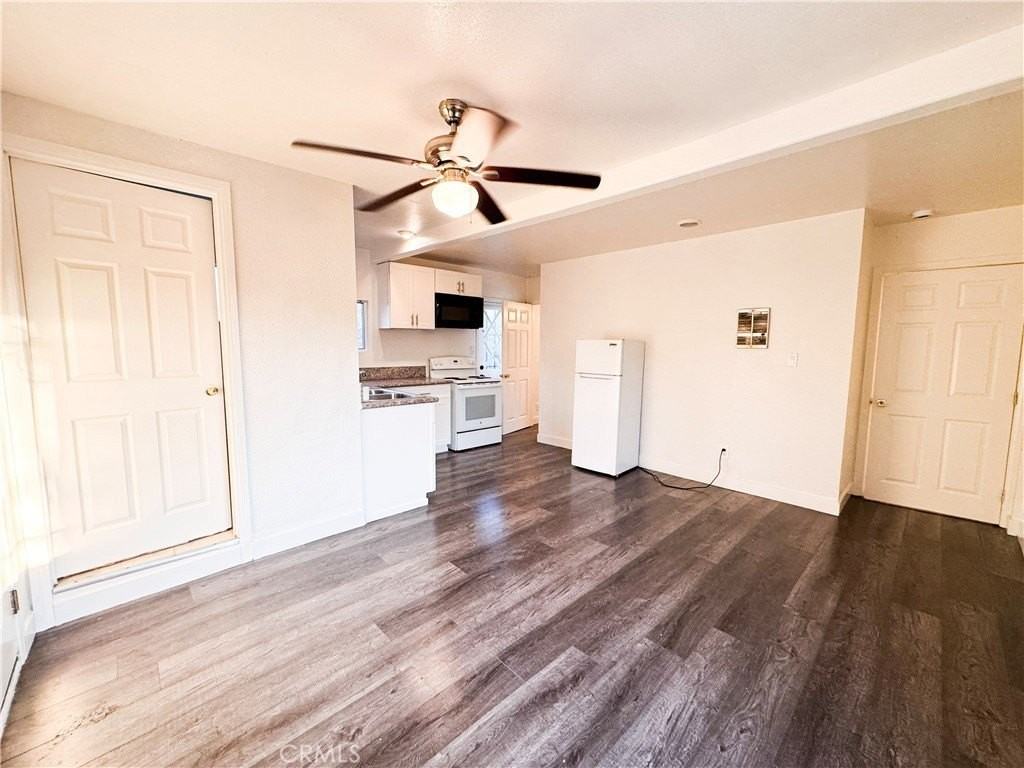 1746 W 82nd St - Photo 5 of 14