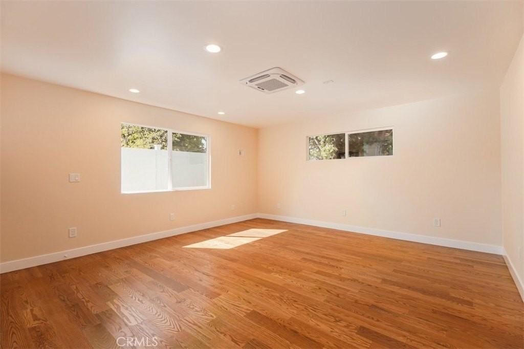 319 N Shelton St - Photo 7 of 21