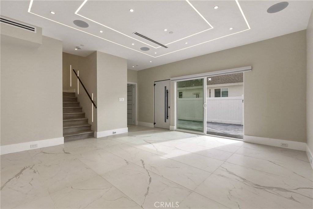 1241 N Reese Pl #102 - Photo 4 of 22