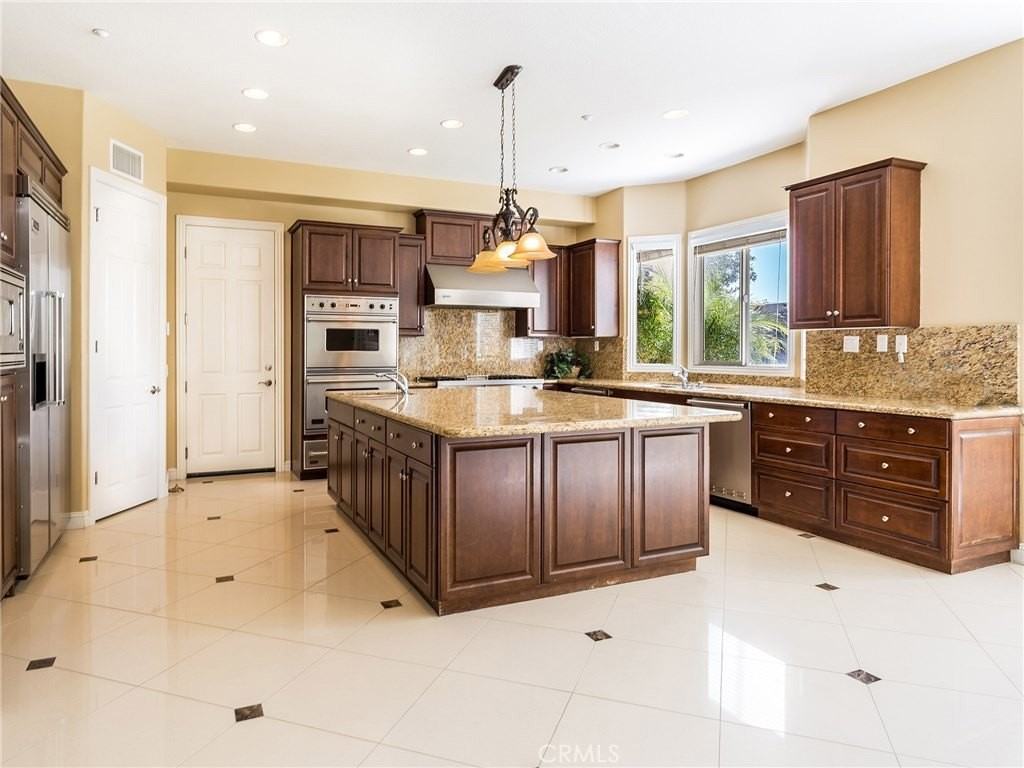 11725 Cochise Pl - Photo 5 of 15
