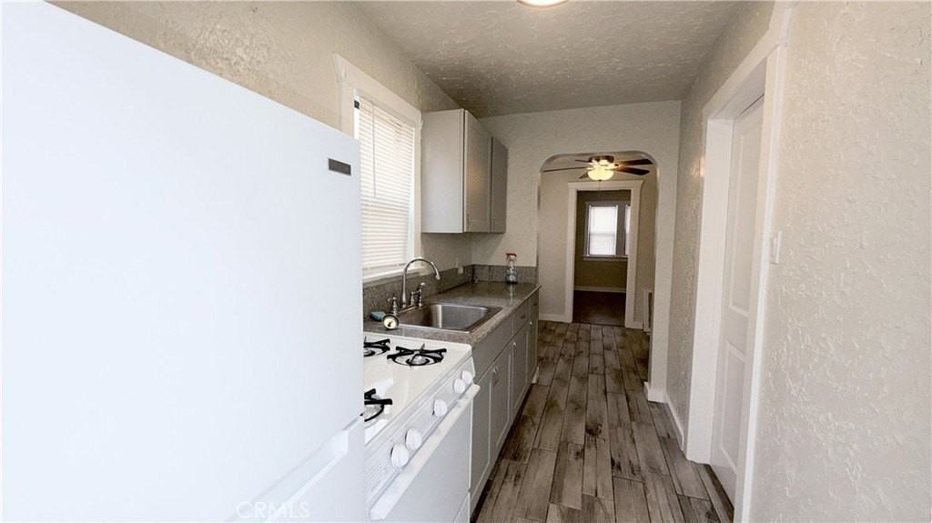 5023 Bakman Ave #2 - Photo 7 of 16