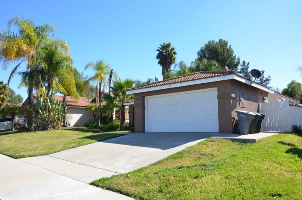 32499 Strigel Ct - Photo 3 of 32