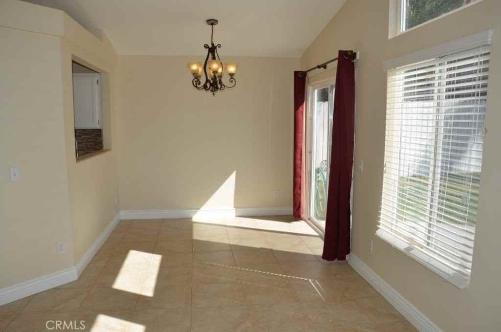 32499 Strigel Ct - Photo 7 of 32