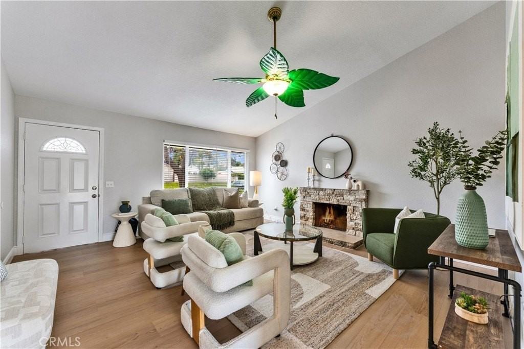 3724 Alder Pl - Photo 4 of 17