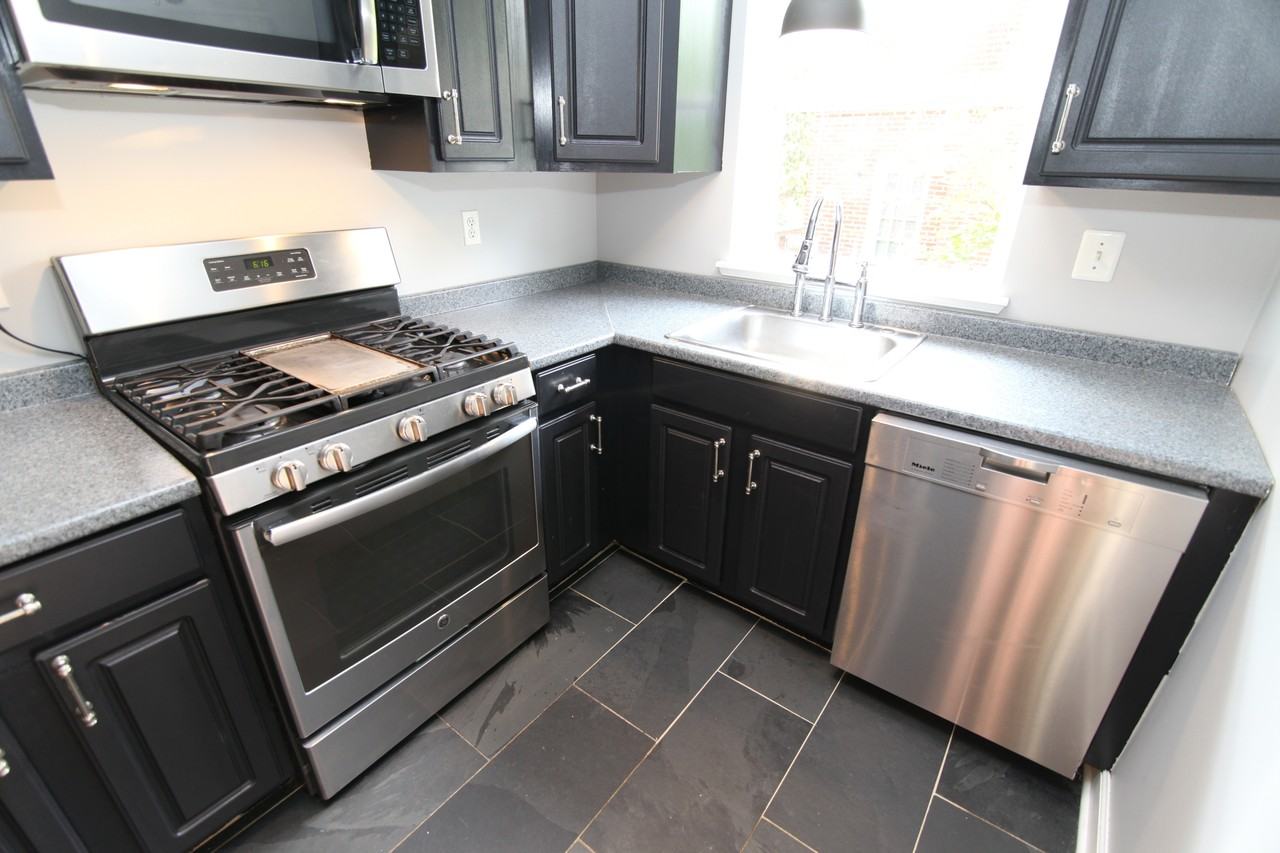 2713 Arcola Ave #1 - Photo 7 of 28