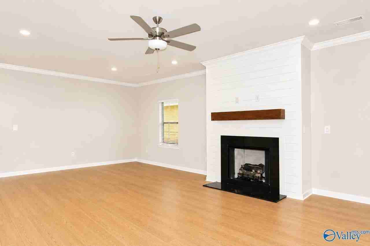 7110 Hampton Mill Dr Se - Photo 7 of 46