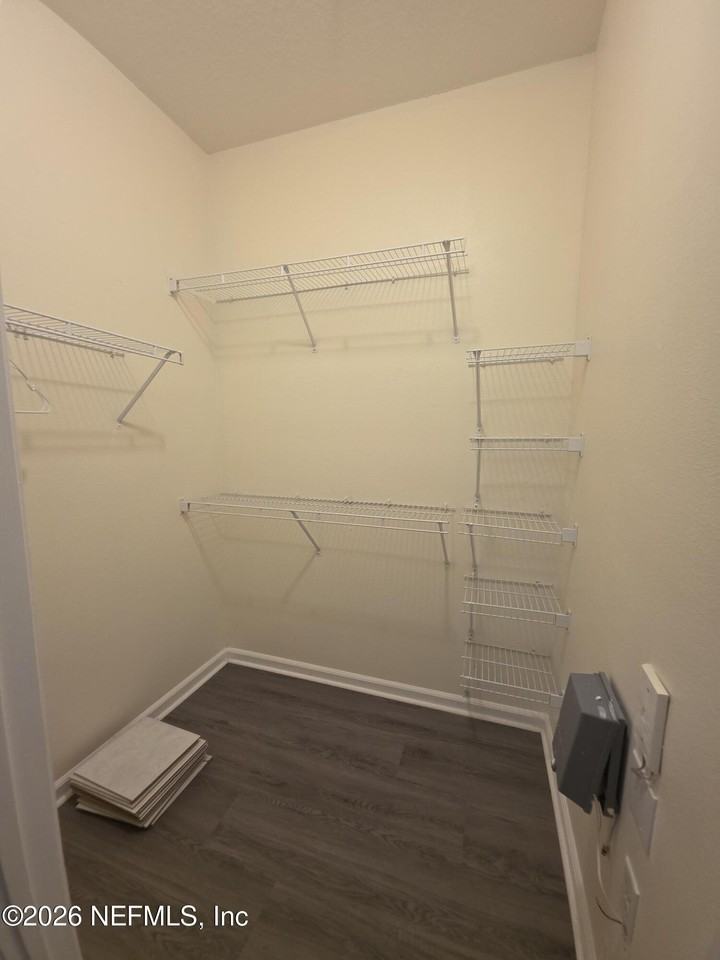 10550 Baymeadows Rd #829 - Photo 6 of 15