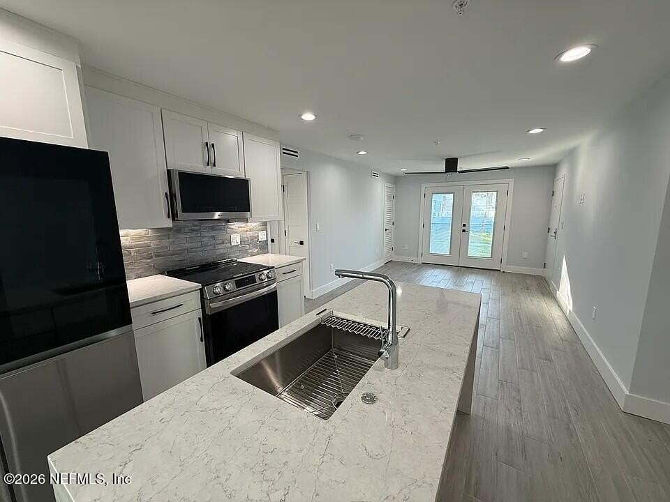 207 9th Ave N #108 - Photo 5 of 5