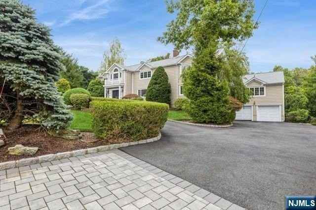 166 Churchill Rd - Photo 2 of 50