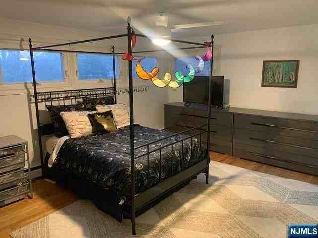 373 Franklin St - Photo 7 of 17