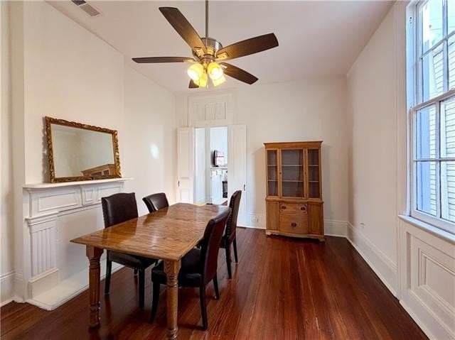 3319 Laurel St - Photo 7 of 15