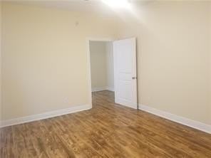 614 N Woodlawn Ave - Photo 3 of 15
