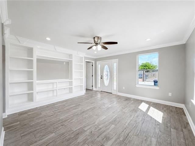 4472 Joycelyn Dr - Photo 2 of 37
