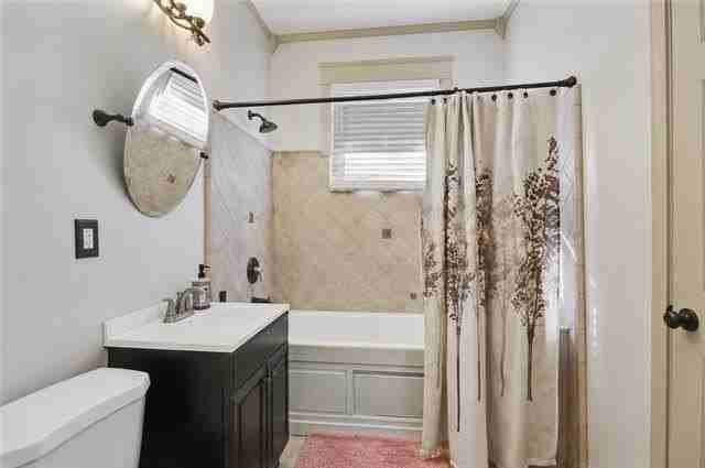 6036 Louisville St - Photo 5 of 6