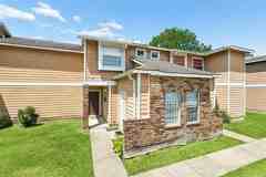 2425 Oxford Pl #136 - Photo 1 of 1