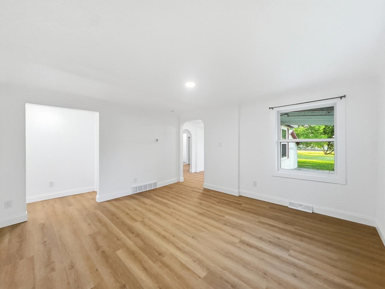 2124 Bernice Ave #1 - Photo 5 of 15