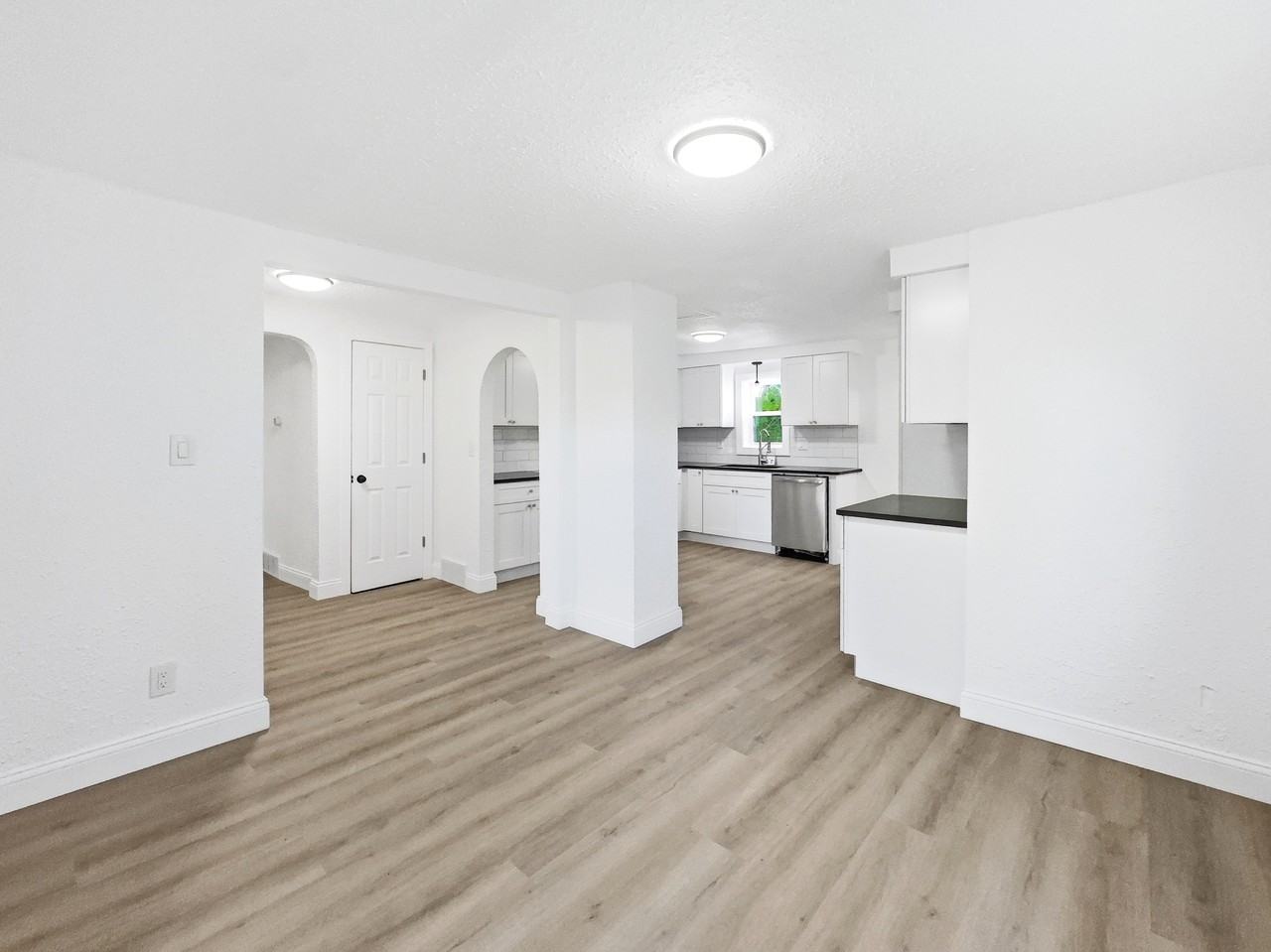 2124 Bernice Ave #1 - Photo 6 of 15