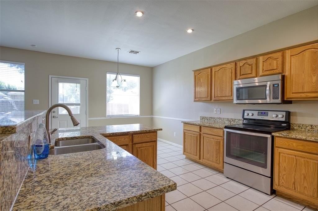 3408 Paradise Valley Dr - Photo 7 of 21