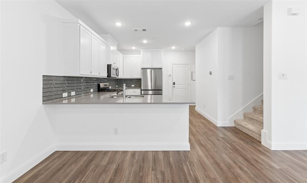 4532 Tripp St - Photo 6 of 21