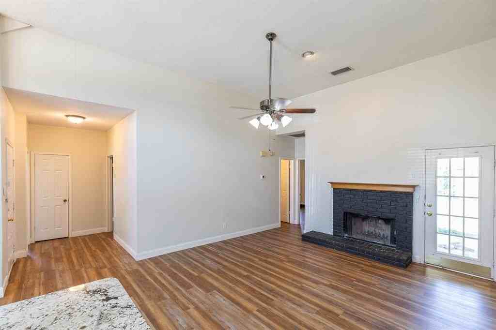3873 Purdue Ln - Photo 4 of 28