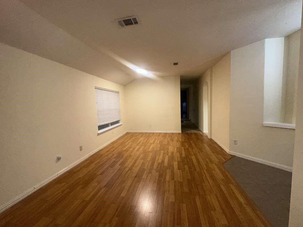 3608 Cottonwood Rd - Photo 2 of 20