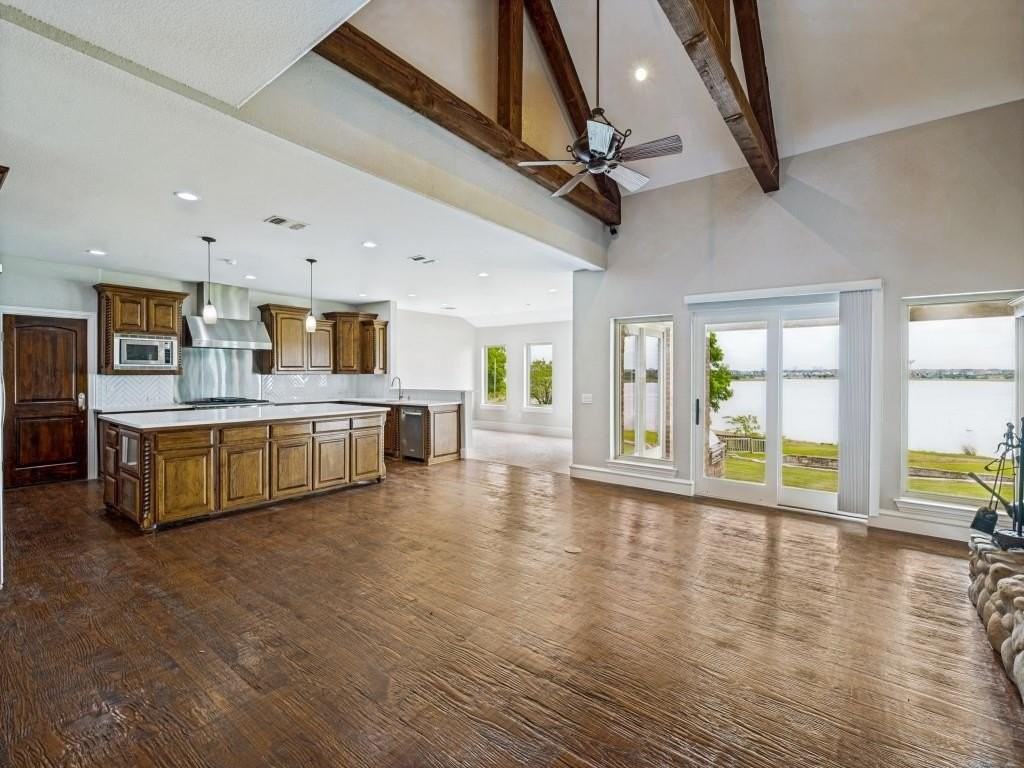 5975 Diamond Spur - Photo 7 of 40