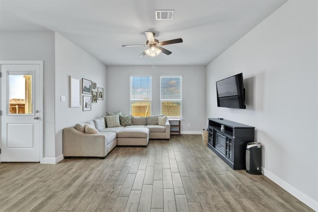 120 Tanager Dr - Photo 4 of 32