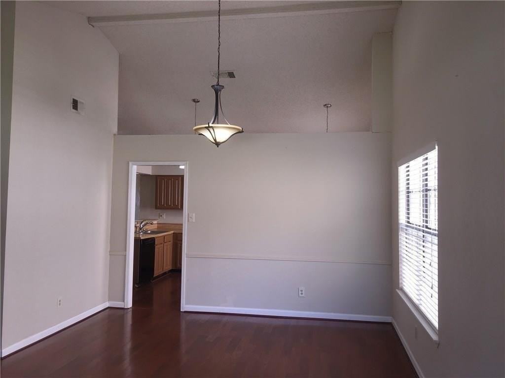 4513 Keys Dr - Photo 4 of 18