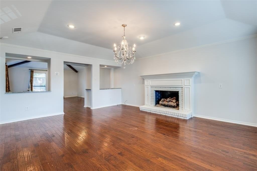 6611 Mimms Dr - Photo 6 of 27