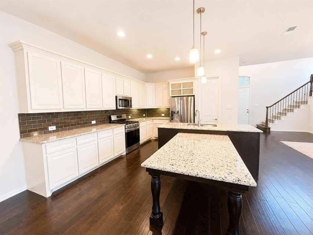 1033 Lone Ivory Trl - Photo 7 of 27