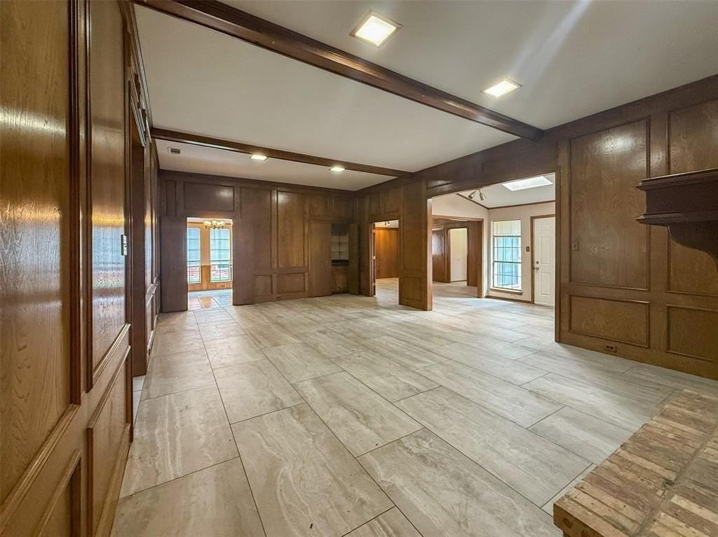 6643 Garlinghouse Ln - Photo 2 of 30