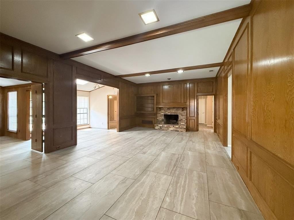6643 Garlinghouse Ln - Photo 3 of 30