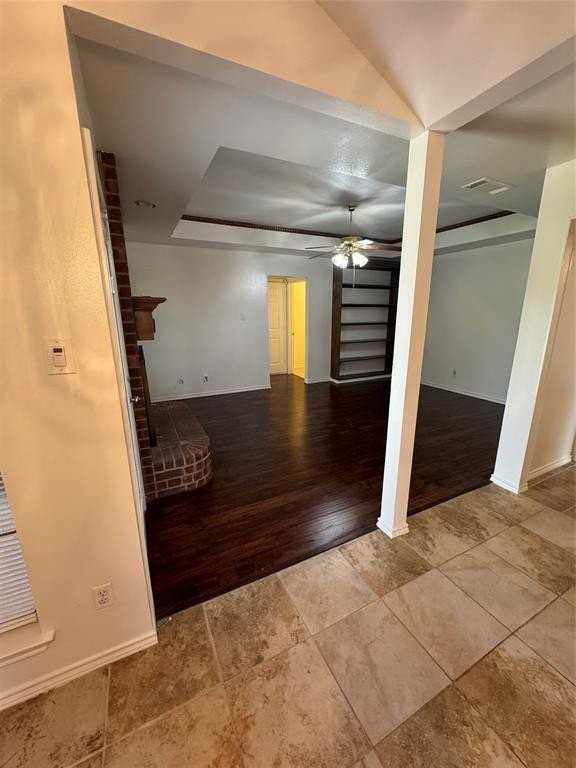 100 Streamside Dr - Photo 6 of 15