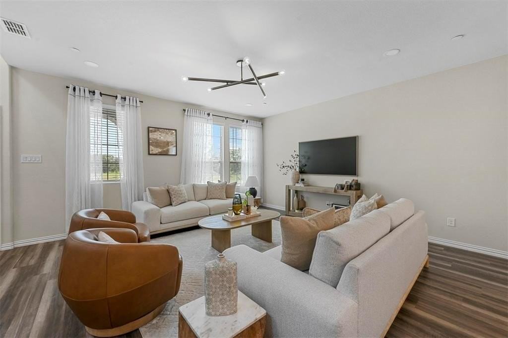 4001 Hackney Springs Ln - Photo 2 of 32