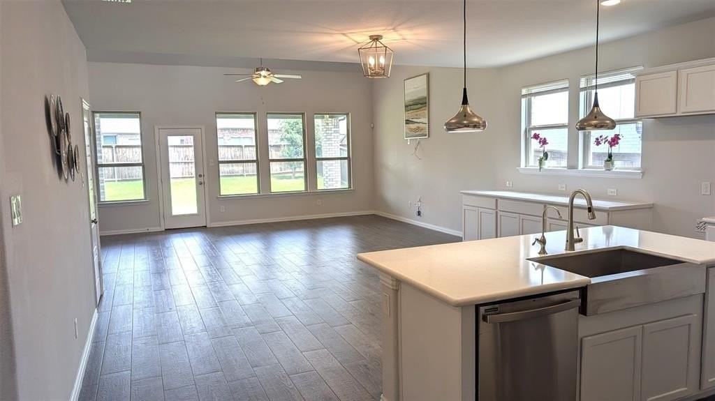 1116 Azure Ln - Photo 2 of 27