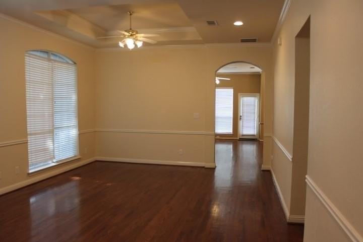 4829 Bull Run Dr - Photo 2 of 25