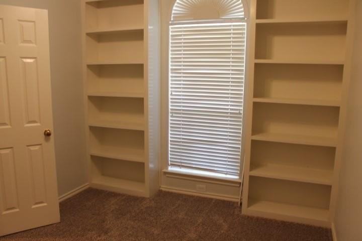 4829 Bull Run Dr - Photo 4 of 25