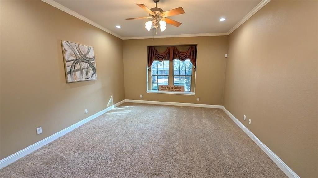 6512 Diamond Dr - Photo 6 of 27