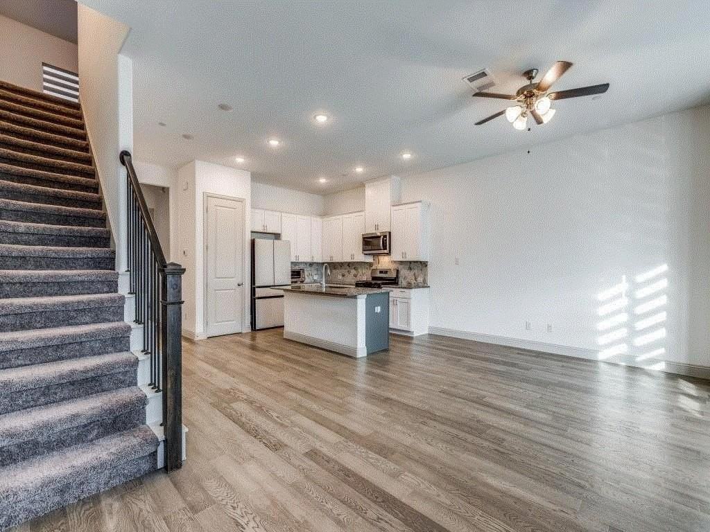 8126 Foraker St - Photo 2 of 13