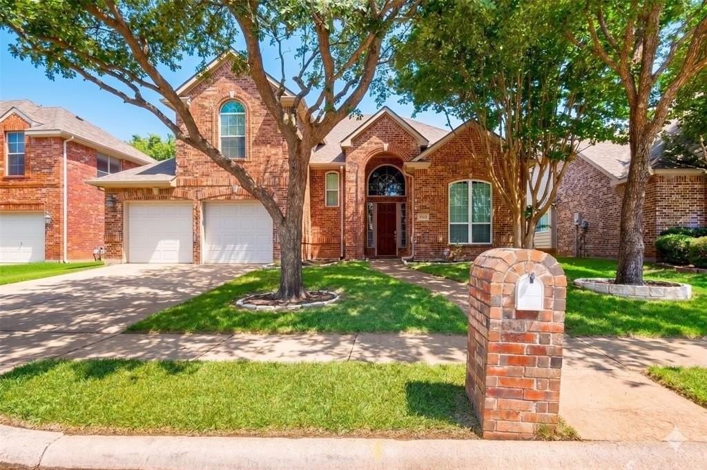 3513 San Paula Dr - Photo 3 of 37