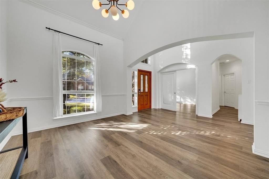 4321 Sendero Trl - Photo 4 of 31