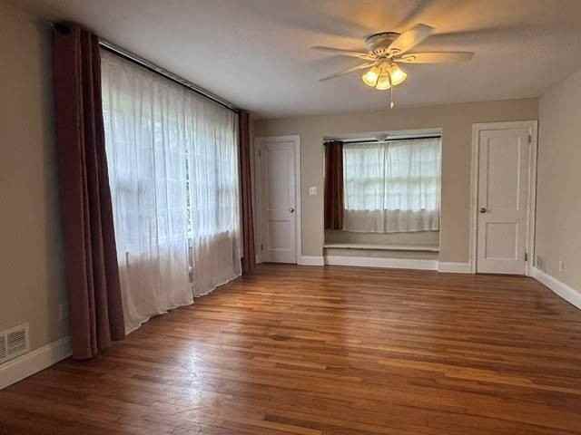 147 Main St - Photo 4 of 17
