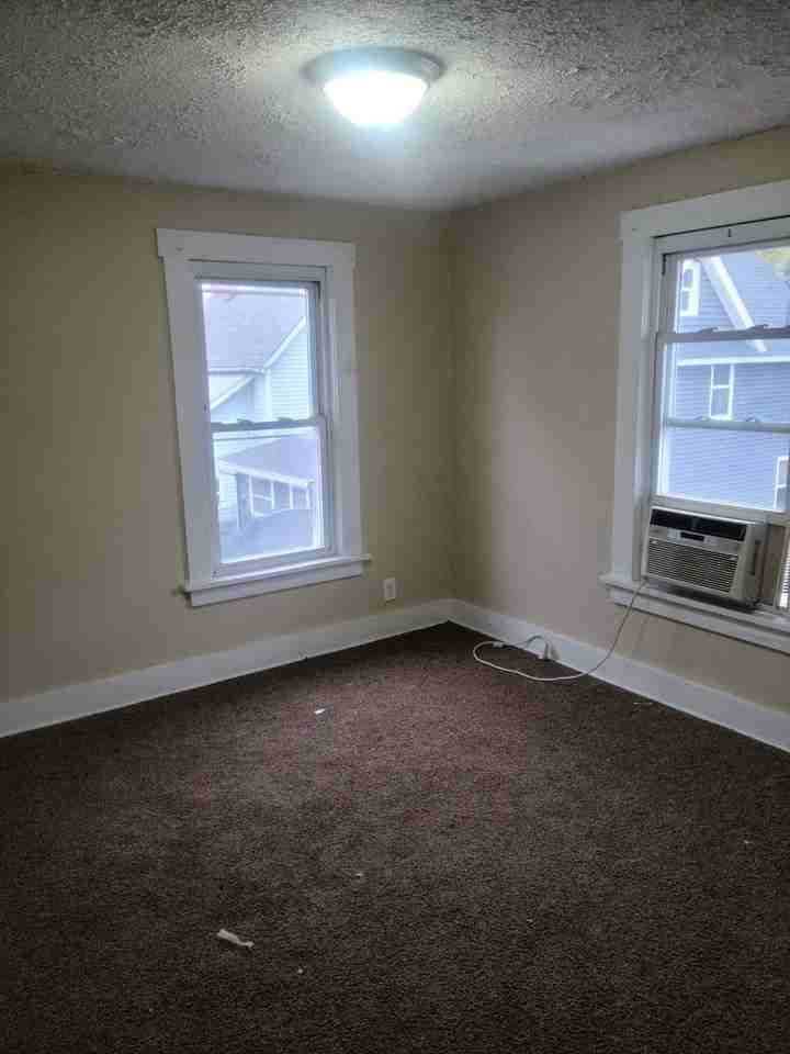 218 Kennet NW Ct - Photo 3 of 7